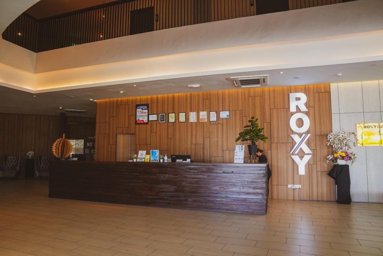 Roxy Hotel Serian Екстер'єр фото