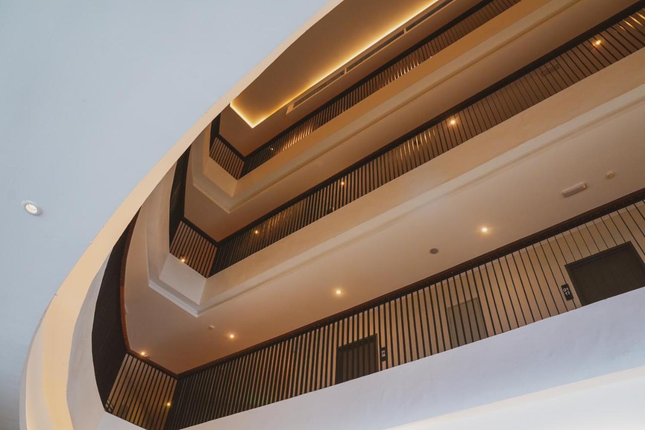 Roxy Hotel Serian Екстер'єр фото